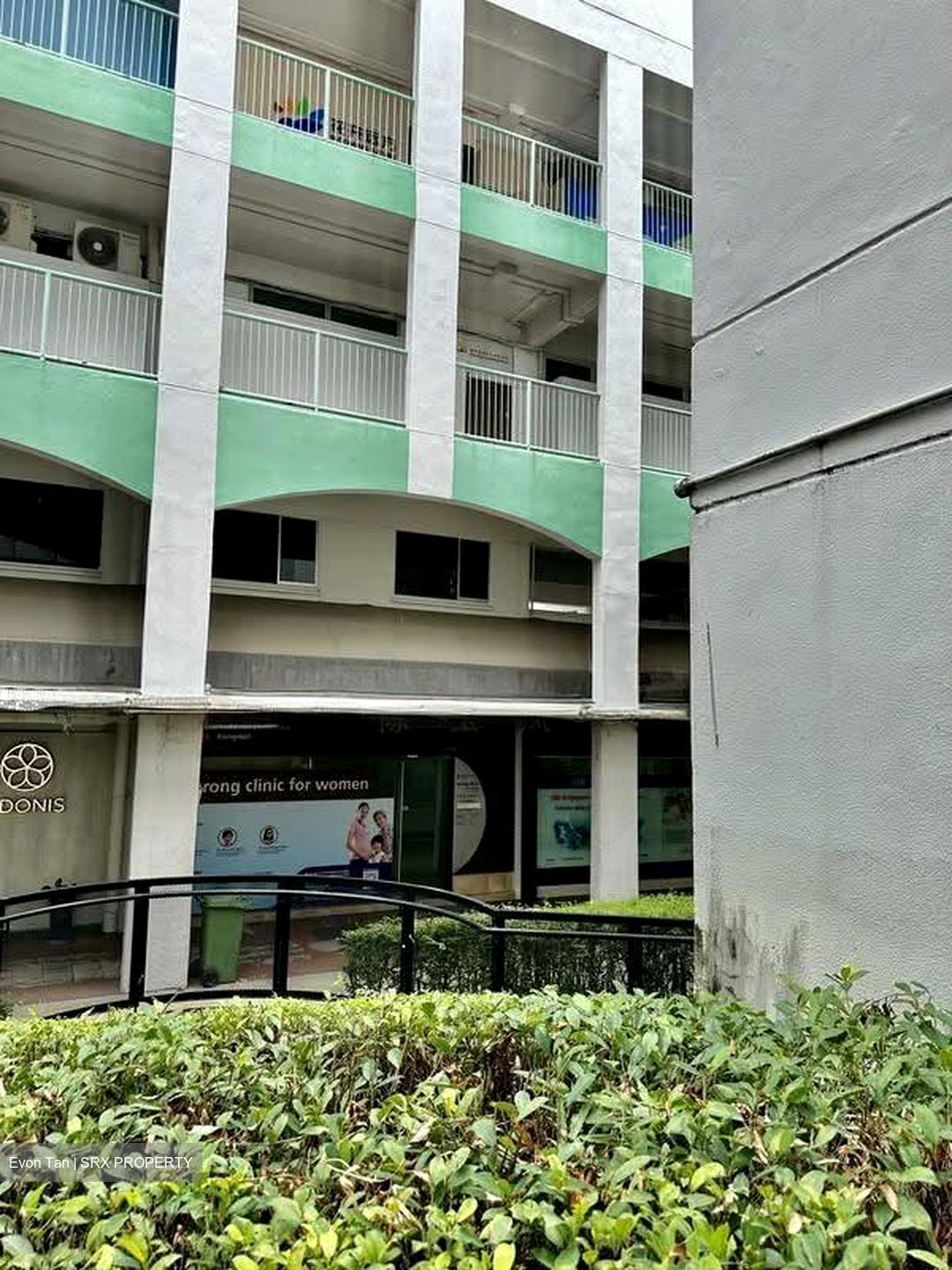 Jurong Gateway Road (D22), Shop House #622539421